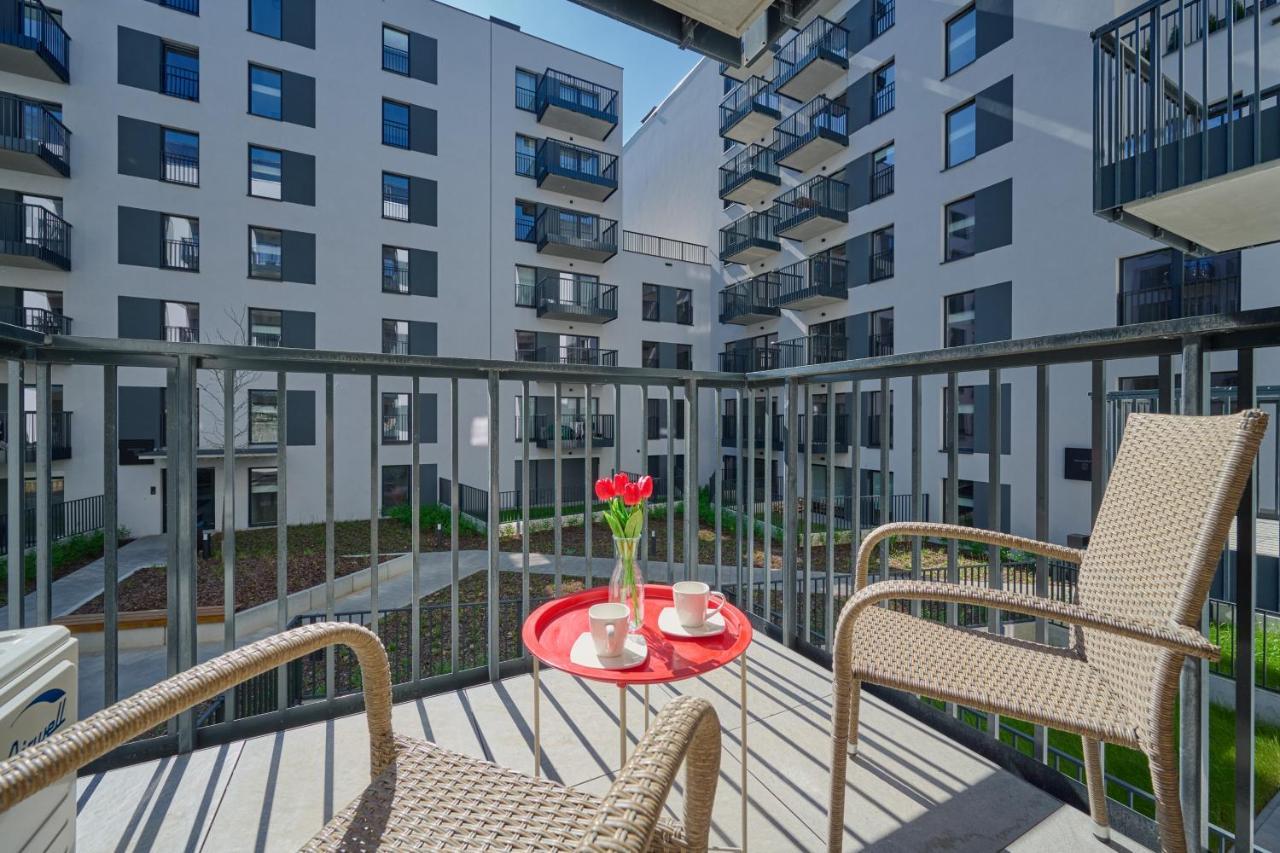 Modern Elegance Apartments Wroclaw With Ac By Noclegi Renters Buitenkant foto